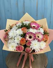 Букет цветов из:  Розы, Герберы и Хризантемы в Нефтекумске