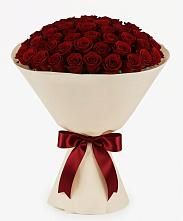 Букет 101 Бордовая роза Блэк Бакарра в Нефтекумске